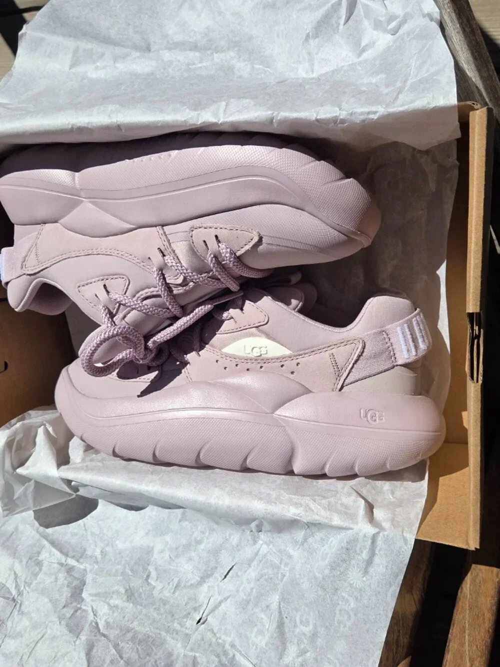 UGG Sneakers. Color: pink. Size: 7/38/24cm. NEW w Box. TTS.